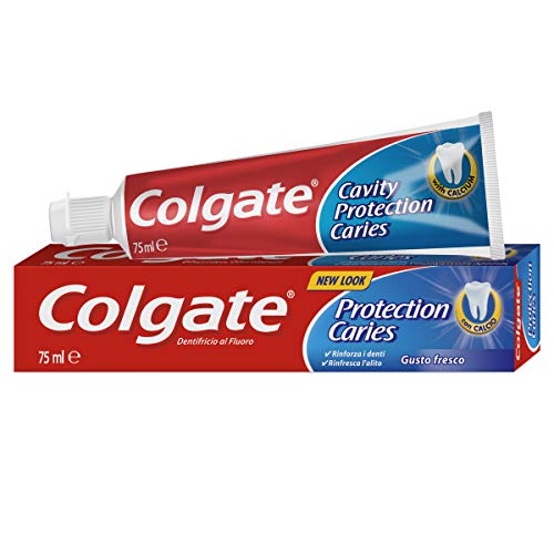 Colgate Dentifricio Protezione Carie con Calcio, Rinforza i Denti, Rinfresca l'Alito 75 ml