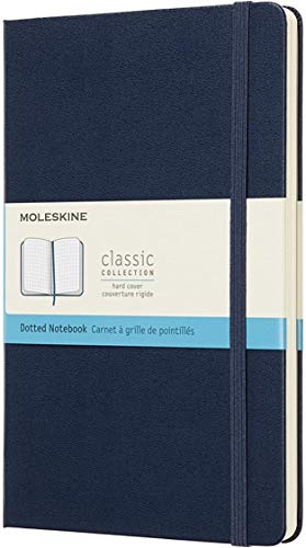 Moleskine Classic Notebook, Taccuino con Pagine Puntinate, Copertina Rigida e Chiusura ad Elastico, Formato Large 13 x 21 cm, Colore Blu Zaffiro, 240 Pagine