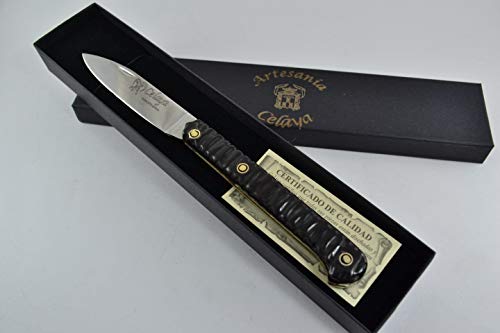 Coltello Artigianato Celaya Cabritera di Corno Bufali in rilievo 7 cm