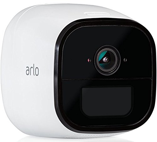 Arlo Go VML4030-100PES Telecamera di Sicurezza Wireless 4G, 3G LTE 100% senza Fili, Compatibile con Sim di Qualsiasi Operatore, Indoor e Outdoor, Funziona con Alexa e Google Wi-Fi