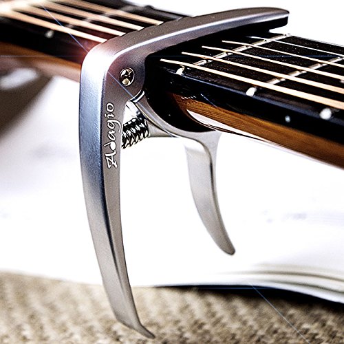 Adagio Pro Deluxe, capotasto adatto per chitarre elettriche e acustiche, con sgancio rapido e forcella estrattore per pioli, colore argento
