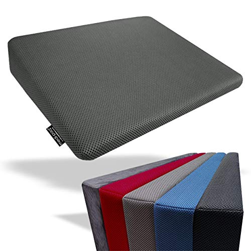 Medipaq Cuscino Memory Foam per Rialzo - Supporto Schiena - Postura Migliore - Cuscino Viaggio - Allevia Il Dolore e Aumenta l’Altezza – Fodera in Maglia 3D Lavabile – Fondo Antiscivolo - Grigio