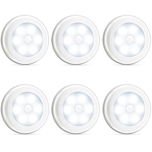 Novelty Place [Luminosissima Sensore Movimento LED - No Fili a Batteria Magneti integrati Cuscinetti Adesivi Opzionali - Sensori di Movimento Corridoio Bagno Armadio Luce Notturna - Confezione da 6