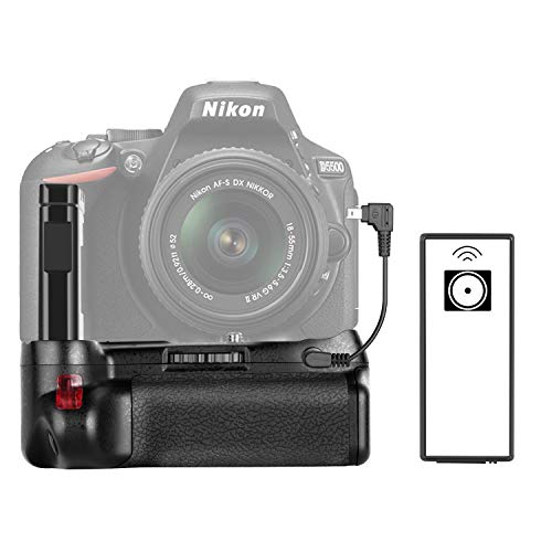 Impugnatura Portabatteria Professionale Verticale funziona con Batteria Ricaricabile EN-EL14a per Fotocamera Nikon D5600 & D5500 DSLR (Batteria non inclusa)