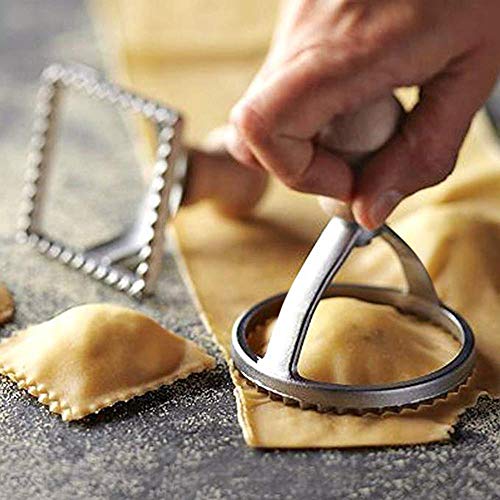 CULER 1PCS Pasta a Mano Macchina per Il Taglio in Rilievo Dumpling Macchina di goffratura con Cucina Gadget Cucina Gadget casa(Casuale)