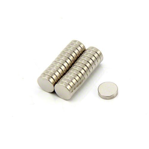 MAGNET Expert Ltd - Magneti al neodimio a disco per lavoretti e modellismo, 8 x 2 mm, 1,1 kg, N42 (Confezione da 25)