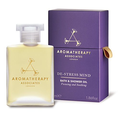 Aromaterapia Associates De-Stress Mind Bagno e Doccia Olio 55 ml. La formulazione 100% naturale contiene una miscela calmante di eticamente, dolce, legnoso Frankincense.