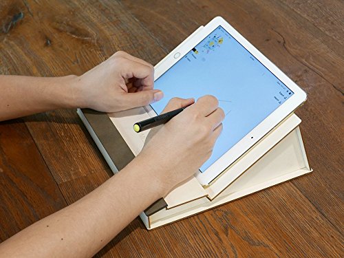 Drawing stand for iPad 9.7 & 10.5 & 12.9 inch. Enhances comfort while drawing