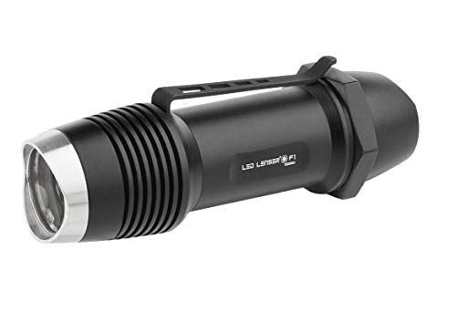 LED Lenser 8701 - Torcia F1 Tascabile a LED in Alluminio, Nero