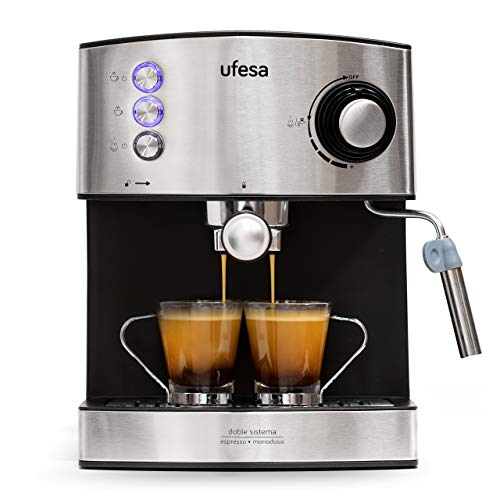 Ufesa CE7240 Macchina per caffè espresso, 850 W, Serbatoio estraibile da 1,6 L, 20 bar, 2 opzioni di preparazione: Tradizionale per caffè macinato e Sistema monodose (cialde), Vaporizzatore regolabile