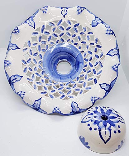Lampadario Traforo Quadretti Linea Blu Realizzato e Dipinto a mano Nina Palomba Made in Italy diametro 30 centimetri
