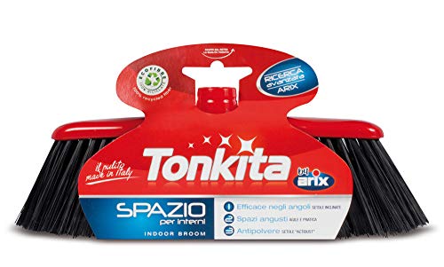 Tonkita, Spazio Scopa per Interni, by Arix