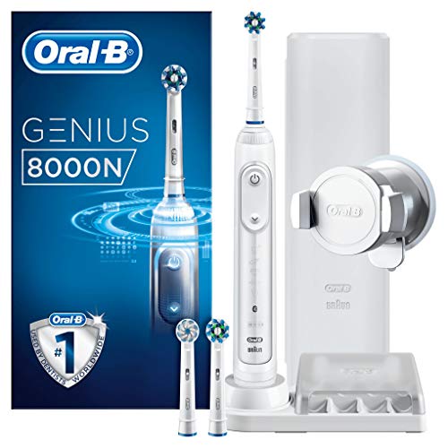 Oral-B Genius 8000N Spazzolino Elettrico Ricaricabile con Connessione Bluetooth, 3 Testine di Ricambio, 1 Custodia da Viaggio, 5 Modalità, tra cui Denti Sensibili, Protezione Gengive e Sbiancante