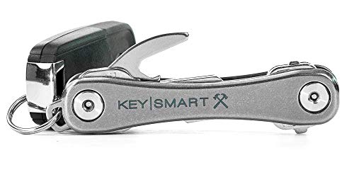 KeySmart Rugged - portachiavi multifunzione con apribottiglie e clip da tasca per le tasche (max. 14 chiavi, titanio)