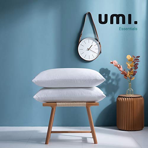UMI. Essentials Confezione di Due Cuscini in Piuma D'Oca Bianca con Tessuto in 100% Cotone (Medium-40x80)