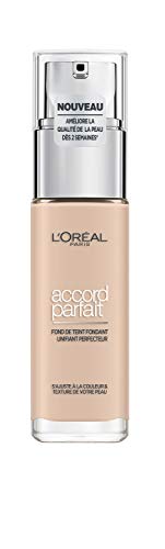 L'Oréal Paris Accord Parfait - Fondotinta unificante su misura, 0,5 R, porcellana rosa