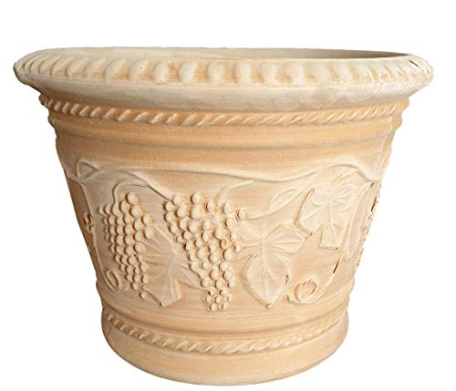 VASO IN TERRACOTTA CON UVA IN RILIEVO PER PIANTE E FIORI; DIAMETRO CM.35, ALTEZZA CM. 28. GIARDINAGGIO MADE IN ITALY