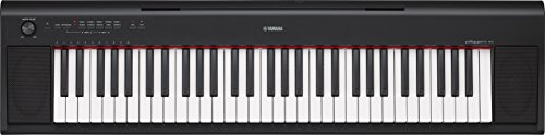 Yamaha Digital Keyboard Piaggero NP-12B, Tastiera Digitale Portatile con 61 Tasti Ottima per Principianti, Design Compatto e Leggero, Facile da Usare e Trasportare, Nero